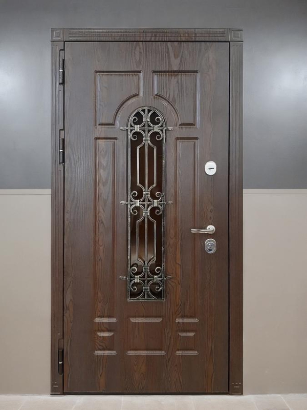 Дверь МДФ ПВХ с окном и ковкой Дверь МДФ ПВХ с окном и ковкой