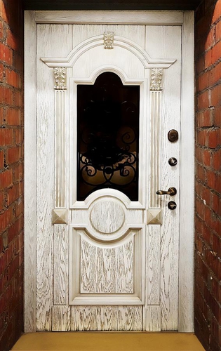 Термодверь с патиной и резьбой