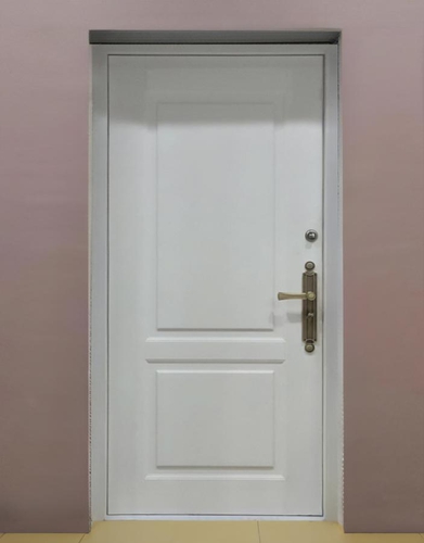 Белая панель двери