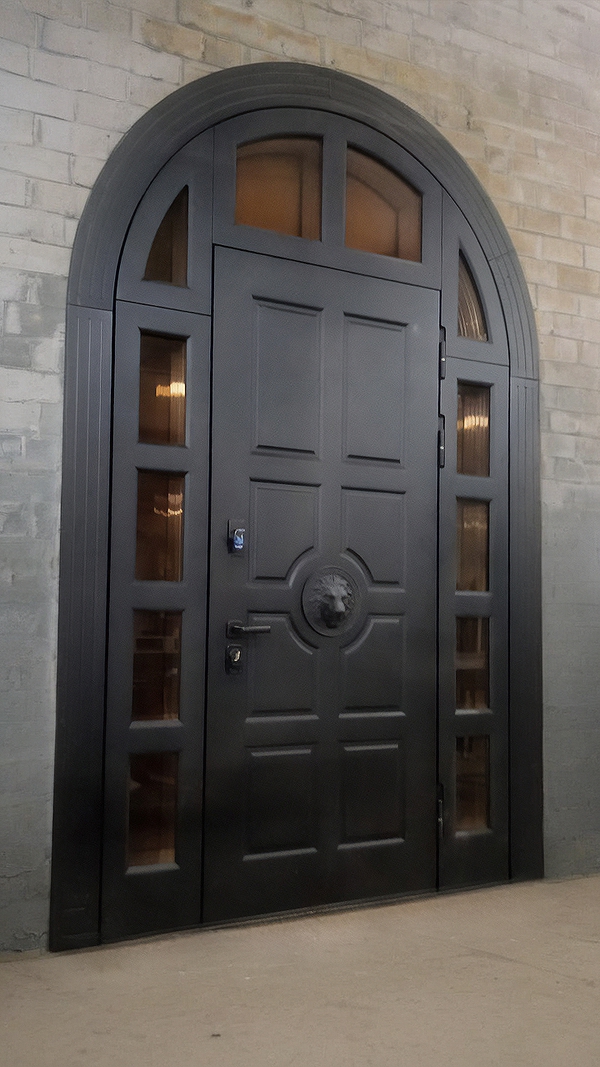 Парадная дверь арочного типа с отделкой МДФ, остекление Парадная дверь арочного типа с отделкой МДФ, остекление